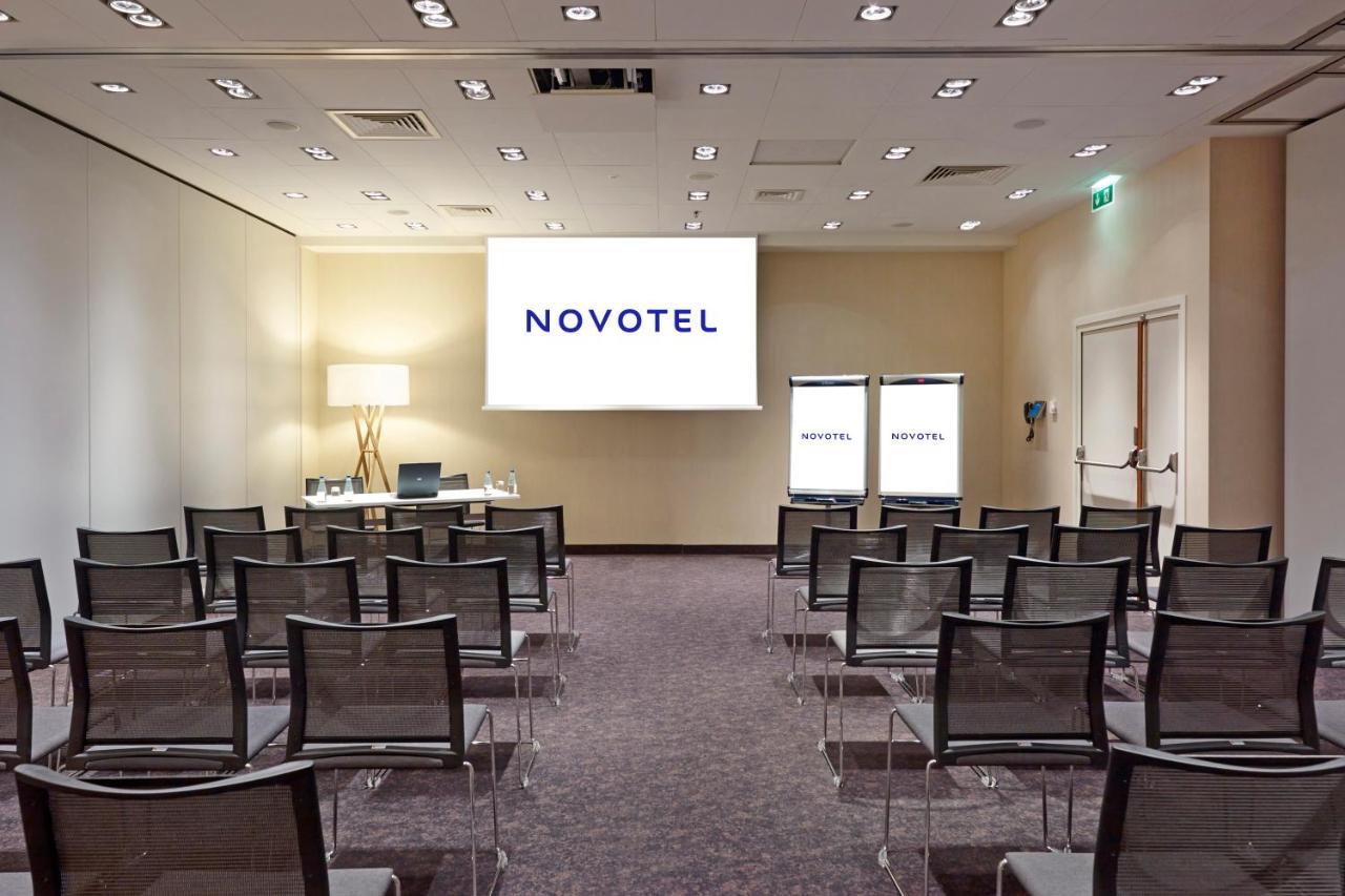Novotel Warszawa Centrum Exterior foto Novotel Paris Orly